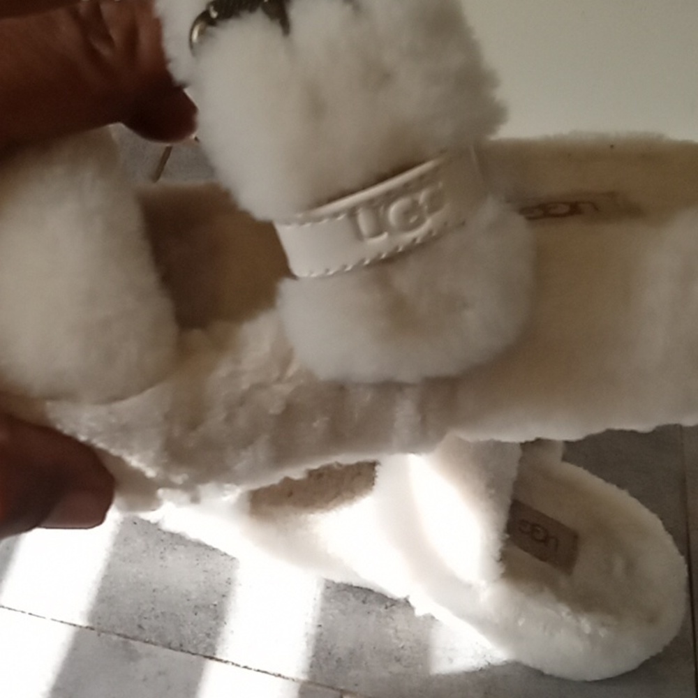 UGG     size 8 women - Picture 7 of 8
